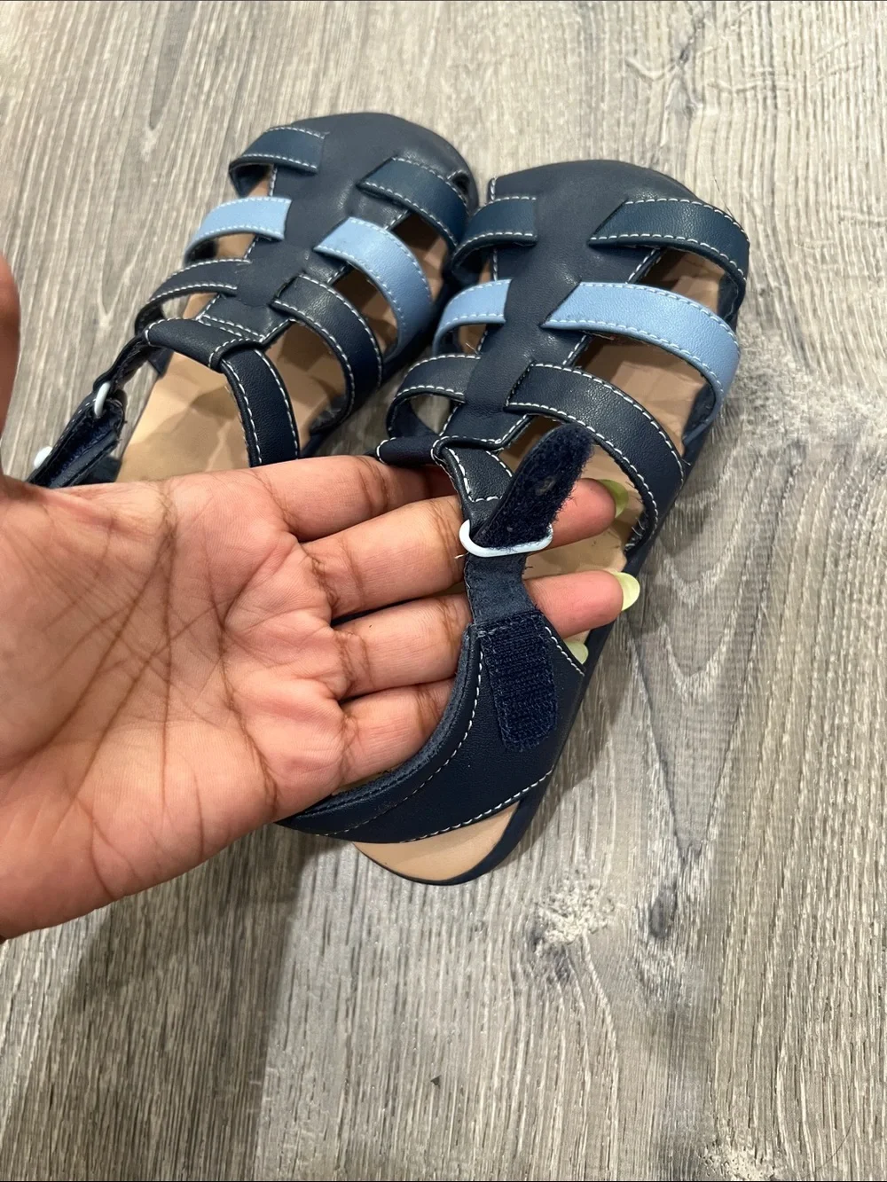 UGG Kids Navy and Light Blue Fisherman-Style Sandals